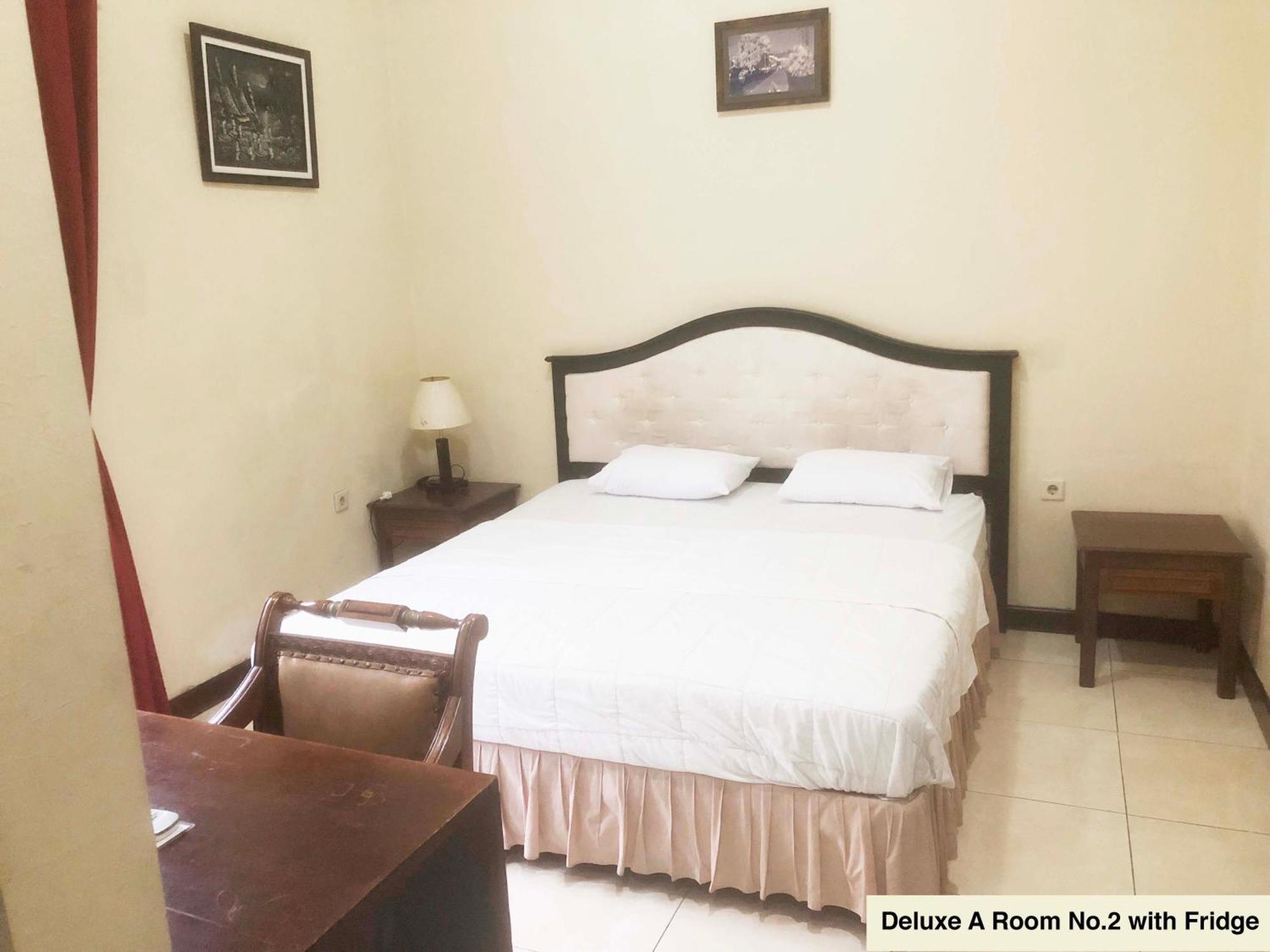 Ndalem Maharani Guest House Yogyakarta Extérieur photo